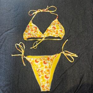 Floral Triangle Bikini Set // Size Small